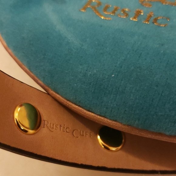 Rustic cuff bracelet - Picture 3 of 4